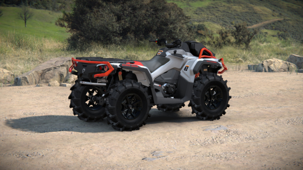 Can-Am Outlander 1000R XMR Hyper Silver & Legion Red