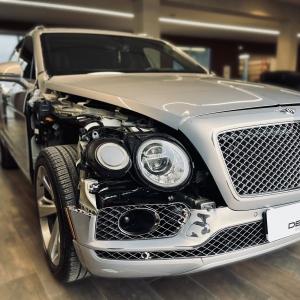 Bentley Bentayga W12 Signature 2018r - obrazek 4