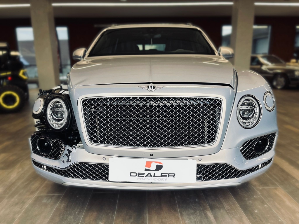 Bentley Bentayga W12 Signature 2018r
