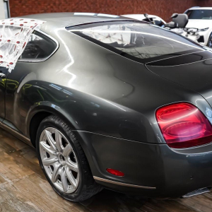 Bentley Continental GT 6.0 W12 (2005) - obrazek 4