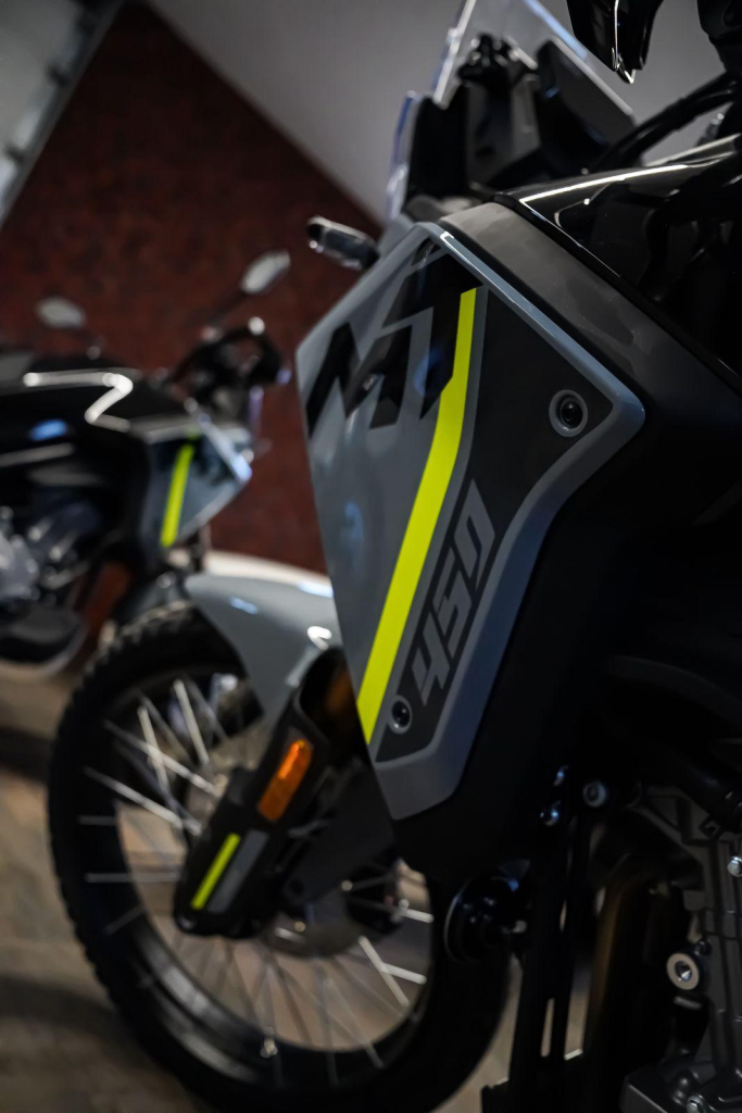 CFMoto 450MT