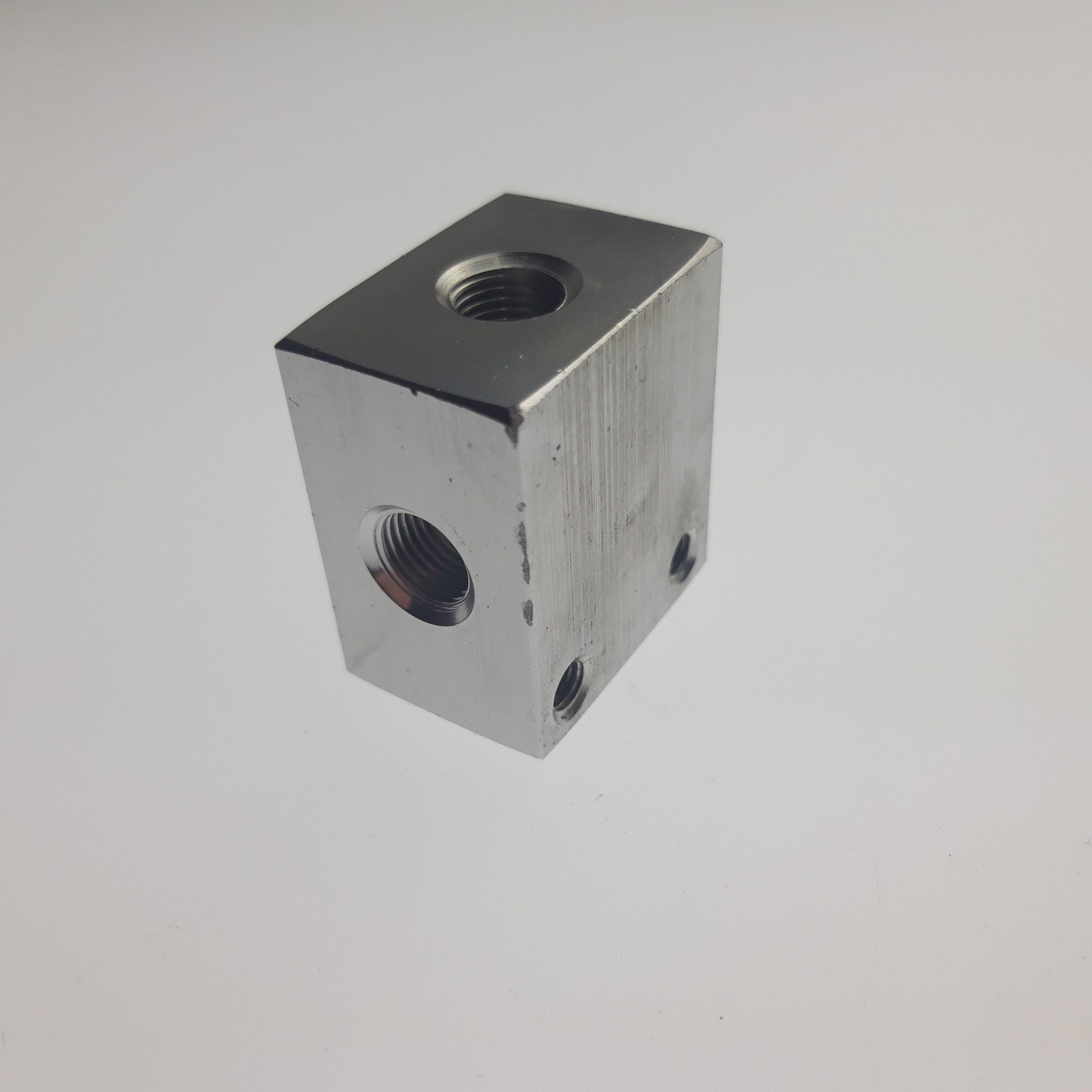 FOUR LINE COUPLER - obrazek 1