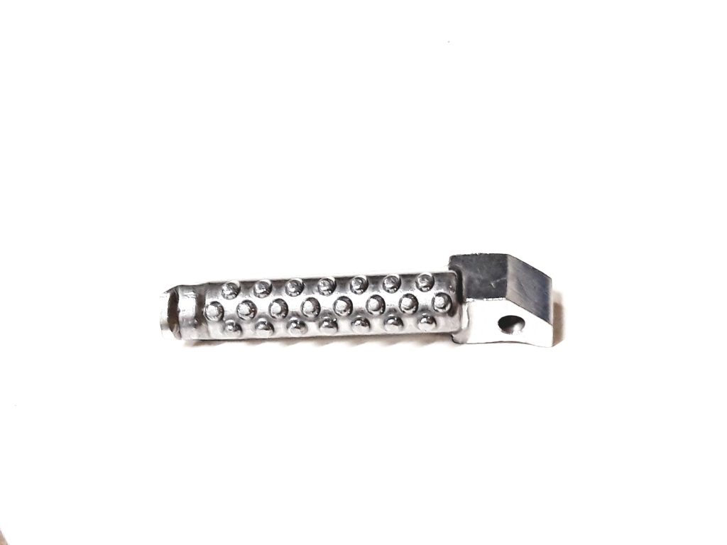 FOOTREST ASSY, PILLION, RH