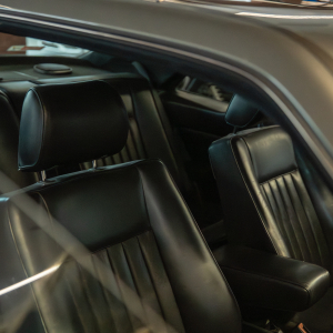 Mercedes-Benz 300 CE Coupe - obrazek 10