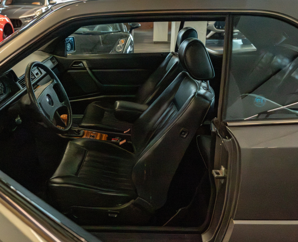 Mercedes-Benz 300 CE Coupe