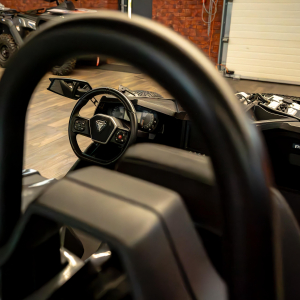 Polaris Slingshot SL - obrazek 13