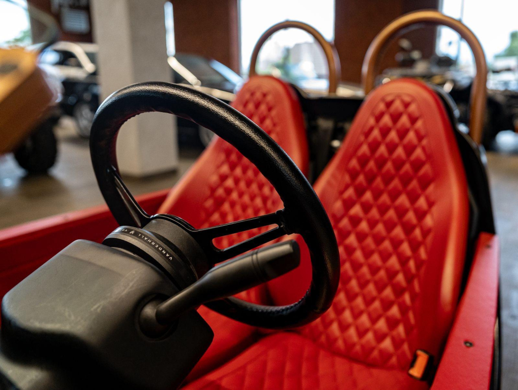 Vanderhall Venice Blackjack