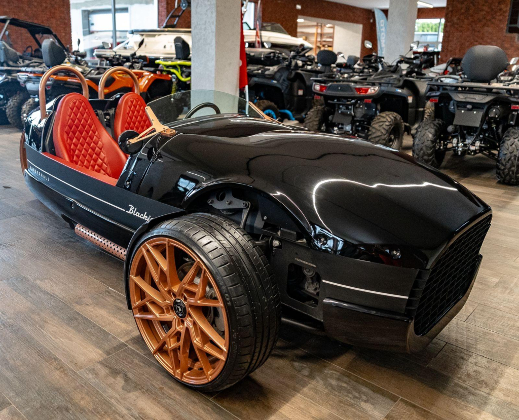 Vanderhall Venice Blackjack
