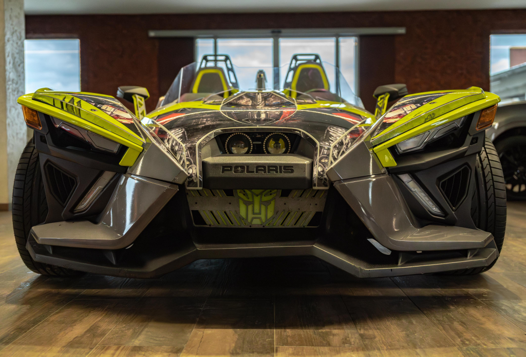 Polaris Slingshot SLR