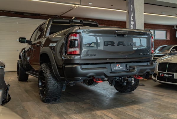 RAM 1500 TRX 6.2 V8 Hemi