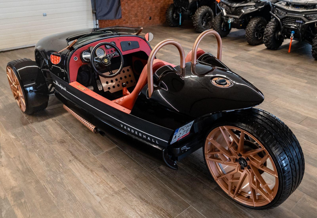 Vanderhall Venice Blackjack