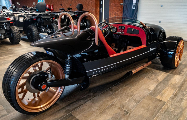 Vanderhall Venice Blackjack