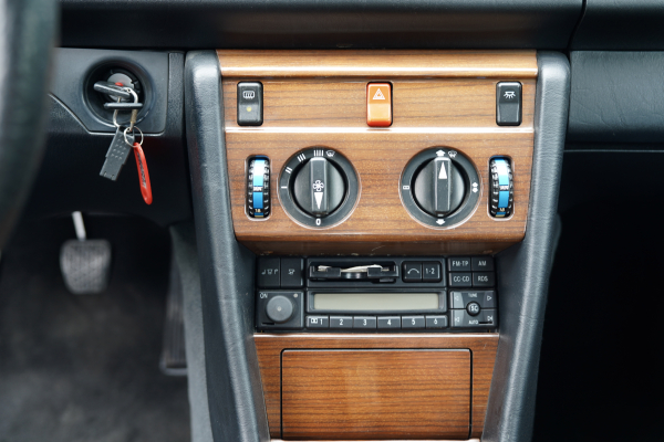 Mercedes-Benz 300 CE Coupe