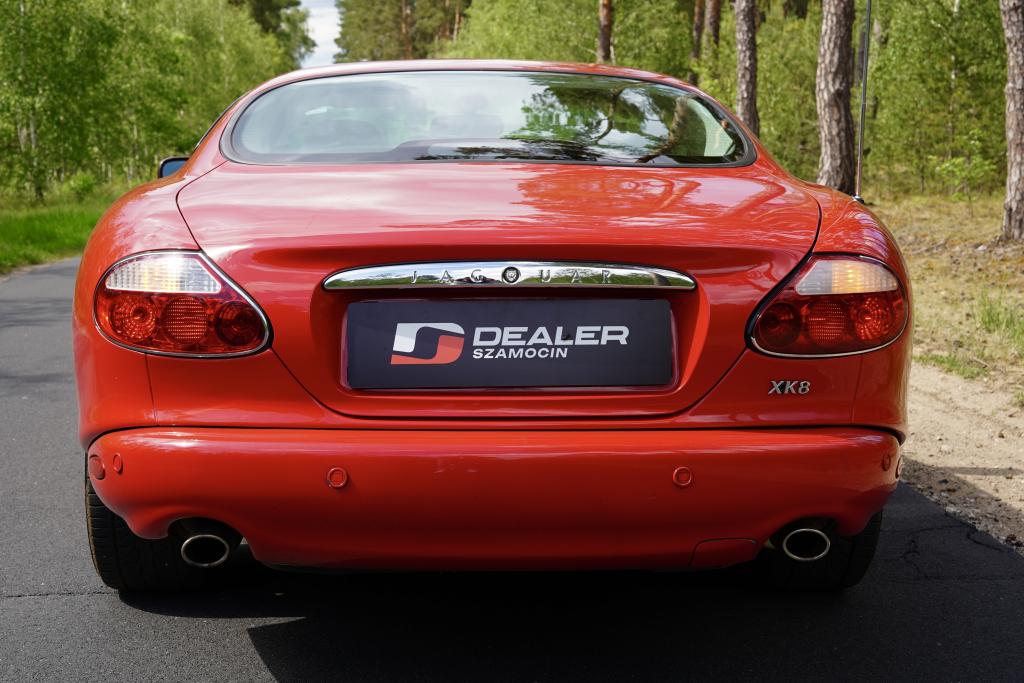 Jaguar XK8 4.0 V8 290 KM | 2001 r.