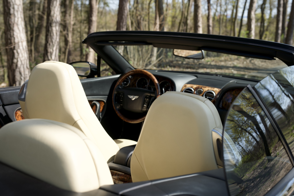 BENTLEY CONTINENTAL GTC 6.0 W12 AWD