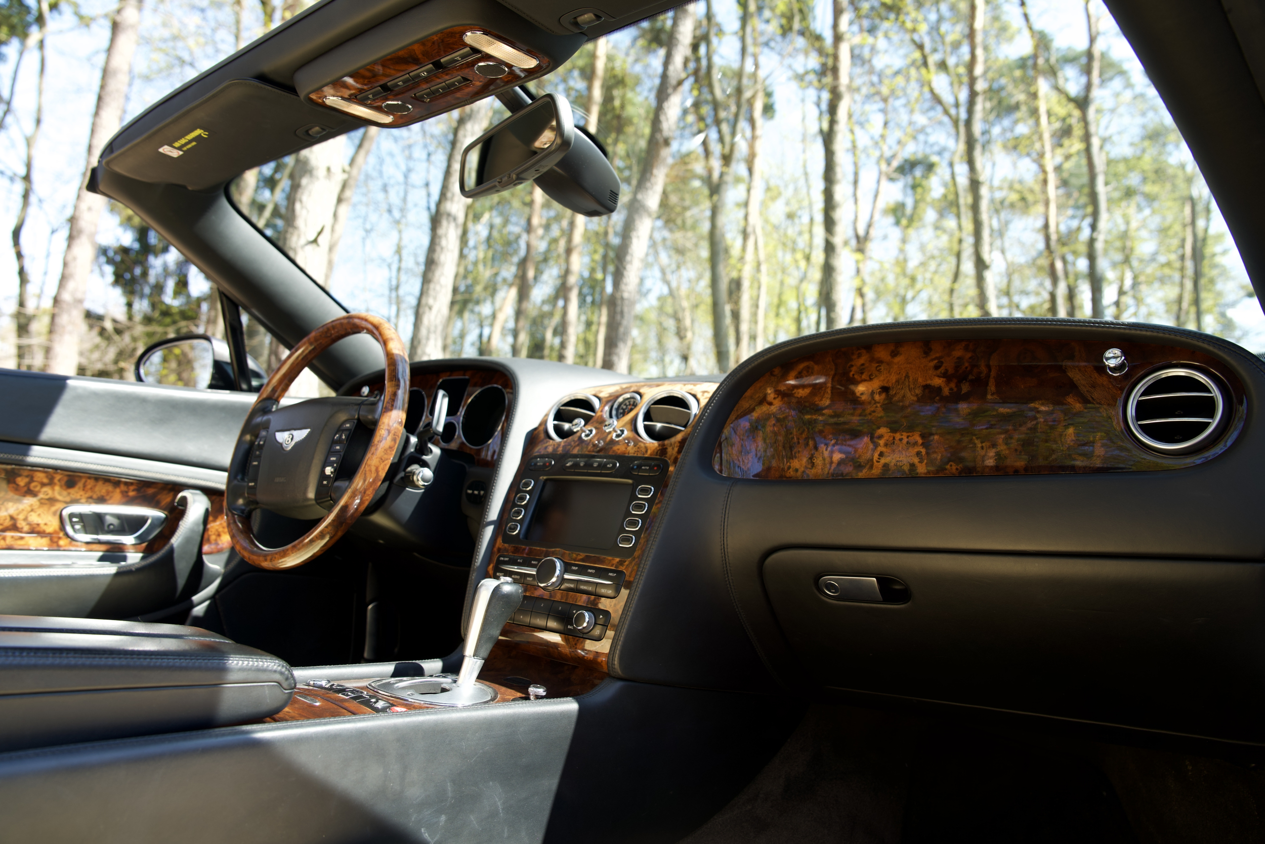 BENTLEY CONTINENTAL GTC 6.0 W12 AWD - obrazek 20