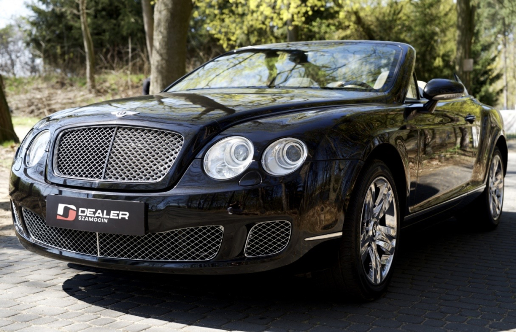 BENTLEY CONTINENTAL GTC 6.0 W12 AWD