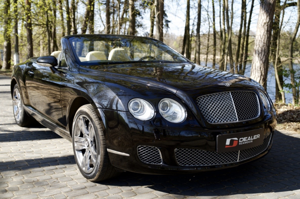 BENTLEY CONTINENTAL GTC 6.0 W12 AWD