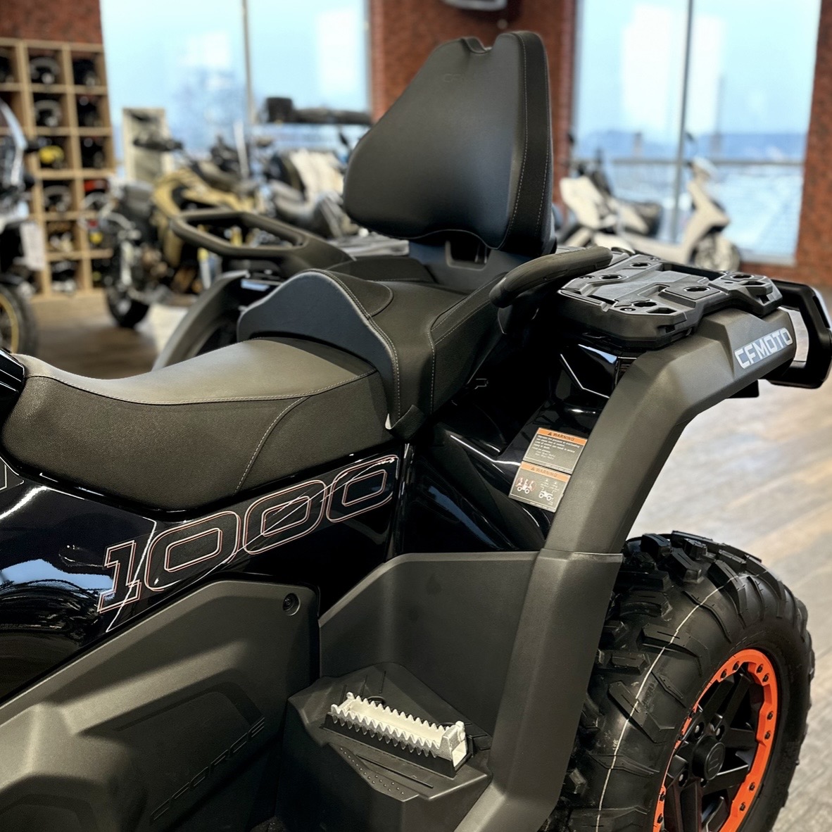 Quad CFMoto CForce 1000 Premium HO - obrazek 10