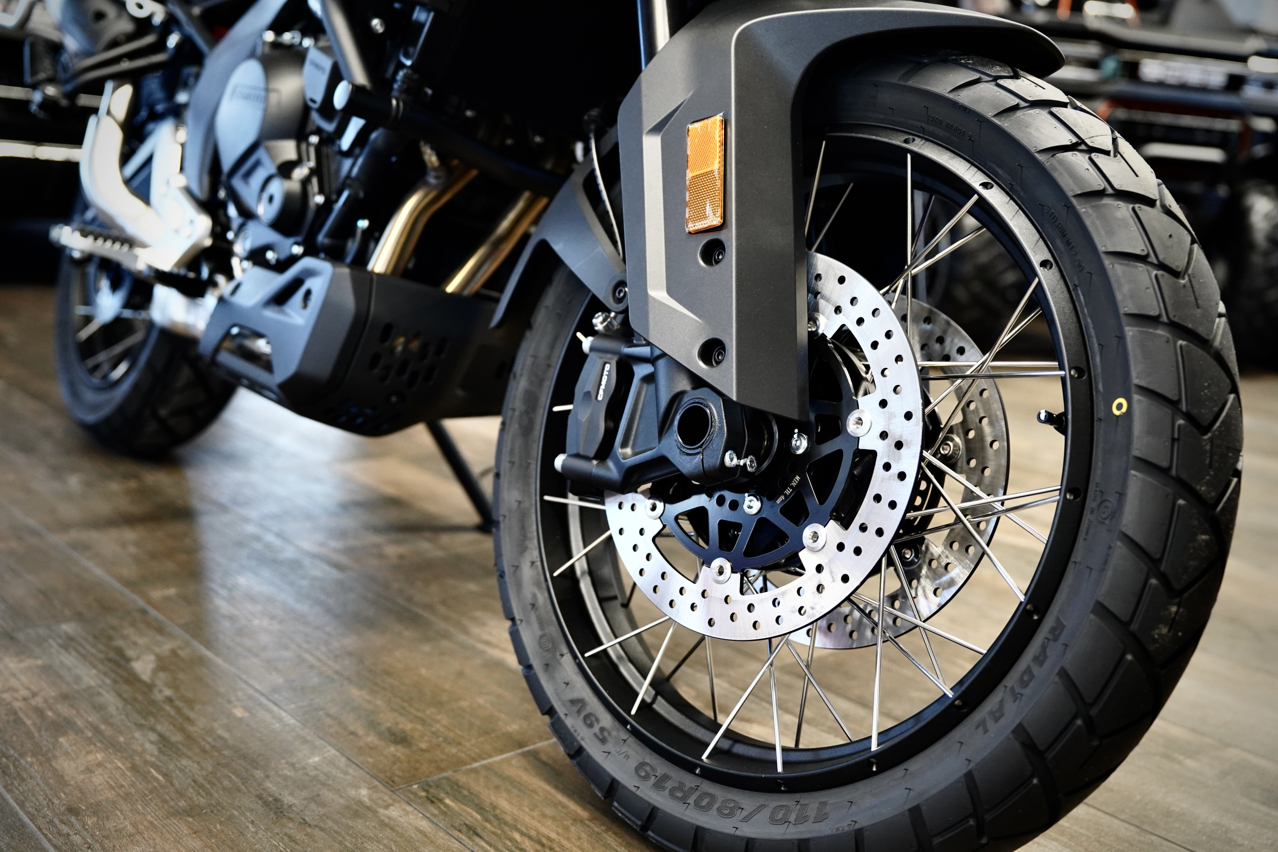 CFMOTO 700 MT - obrazek 10