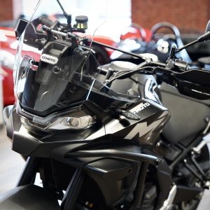 CFMOTO 700 MT - obrazek 11