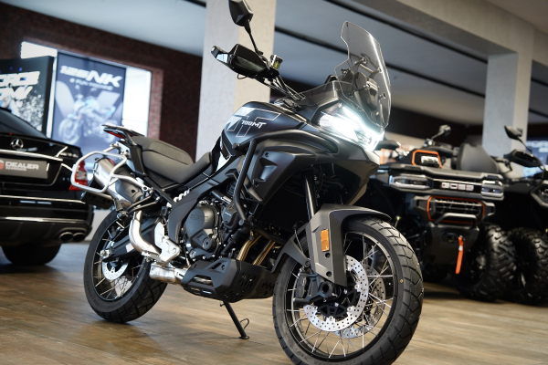 CFMOTO 700 MT
