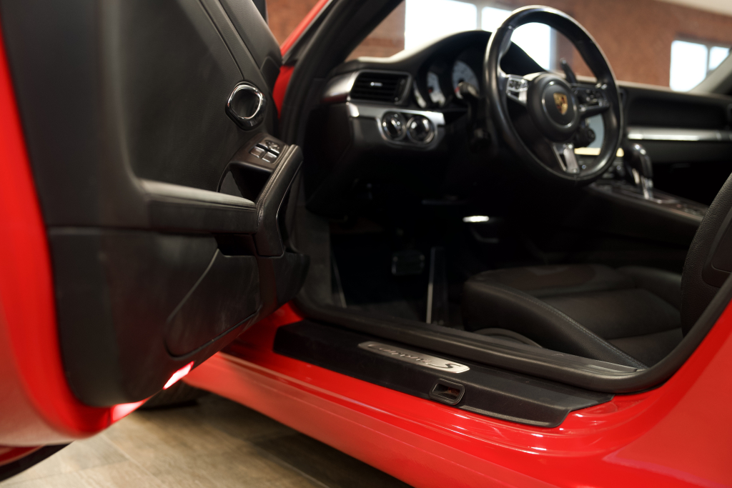 Porsche 911 Carrera 4S Coupe 2017R