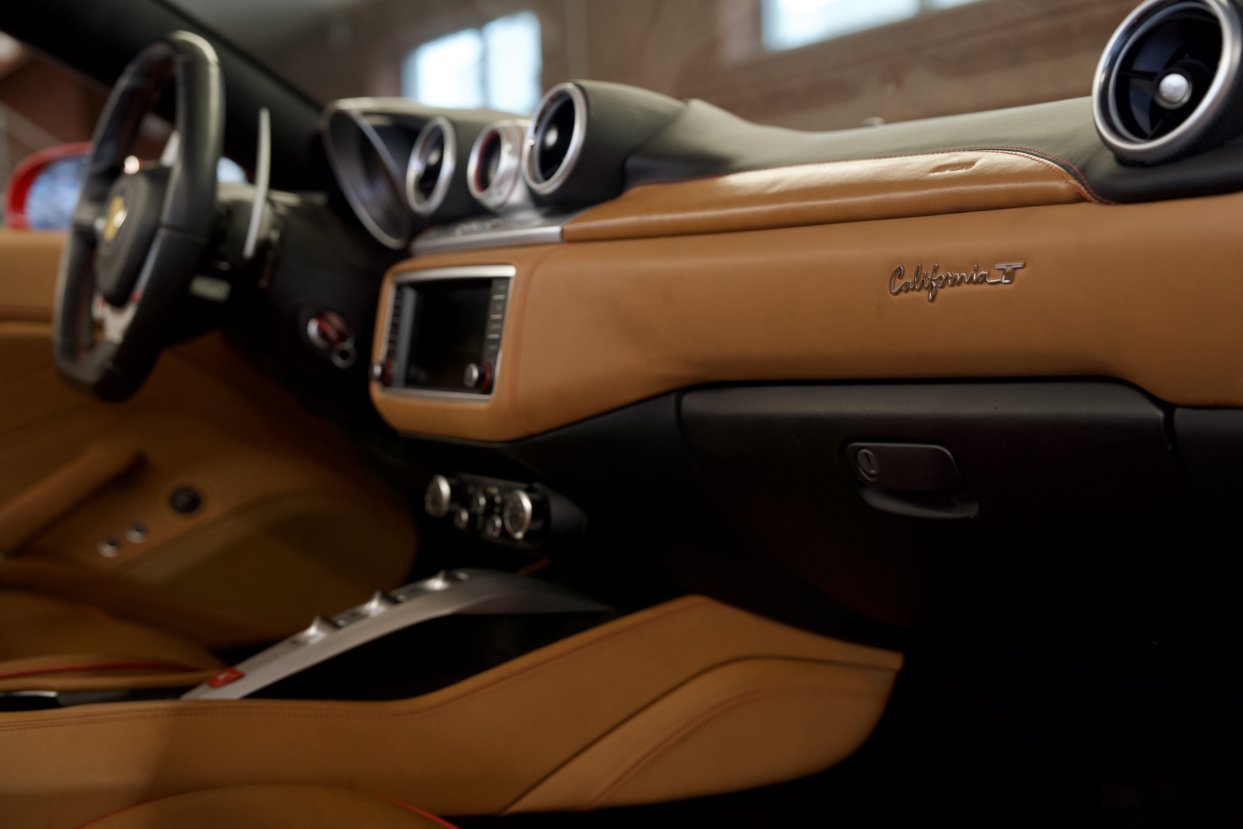 FERRARI CALIFORNIA T 2015 - obrazek 20