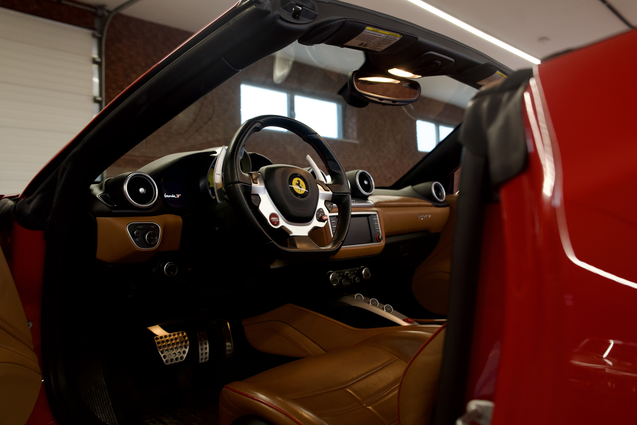 FERRARI CALIFORNIA T 2015 - obrazek 22