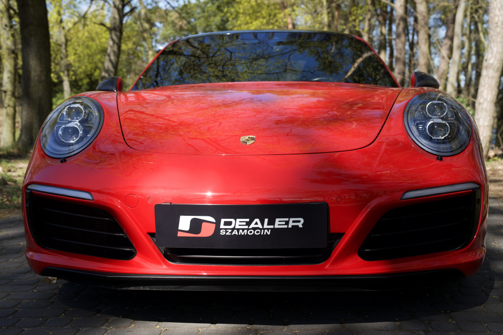Porsche 911 Carrera 4S Coupe 2017R