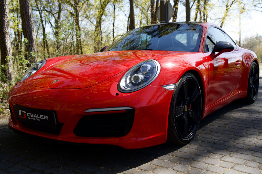 Porsche 911 Carrera 4S Coupe 2017R