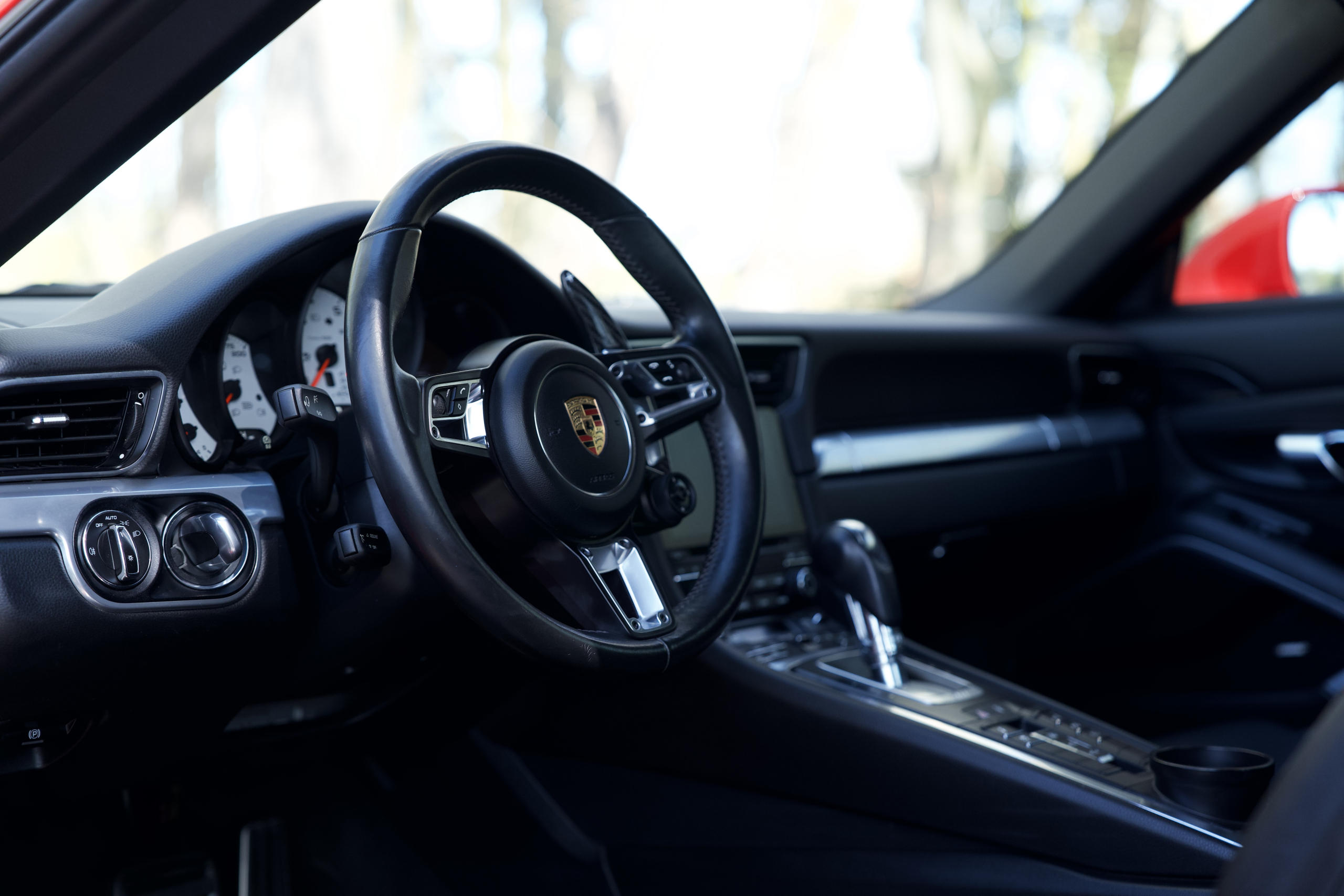 Porsche 911 Carrera 4S Coupe 2017R - obrazek 17