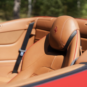 FERRARI CALIFORNIA T 2015 - obrazek 9
