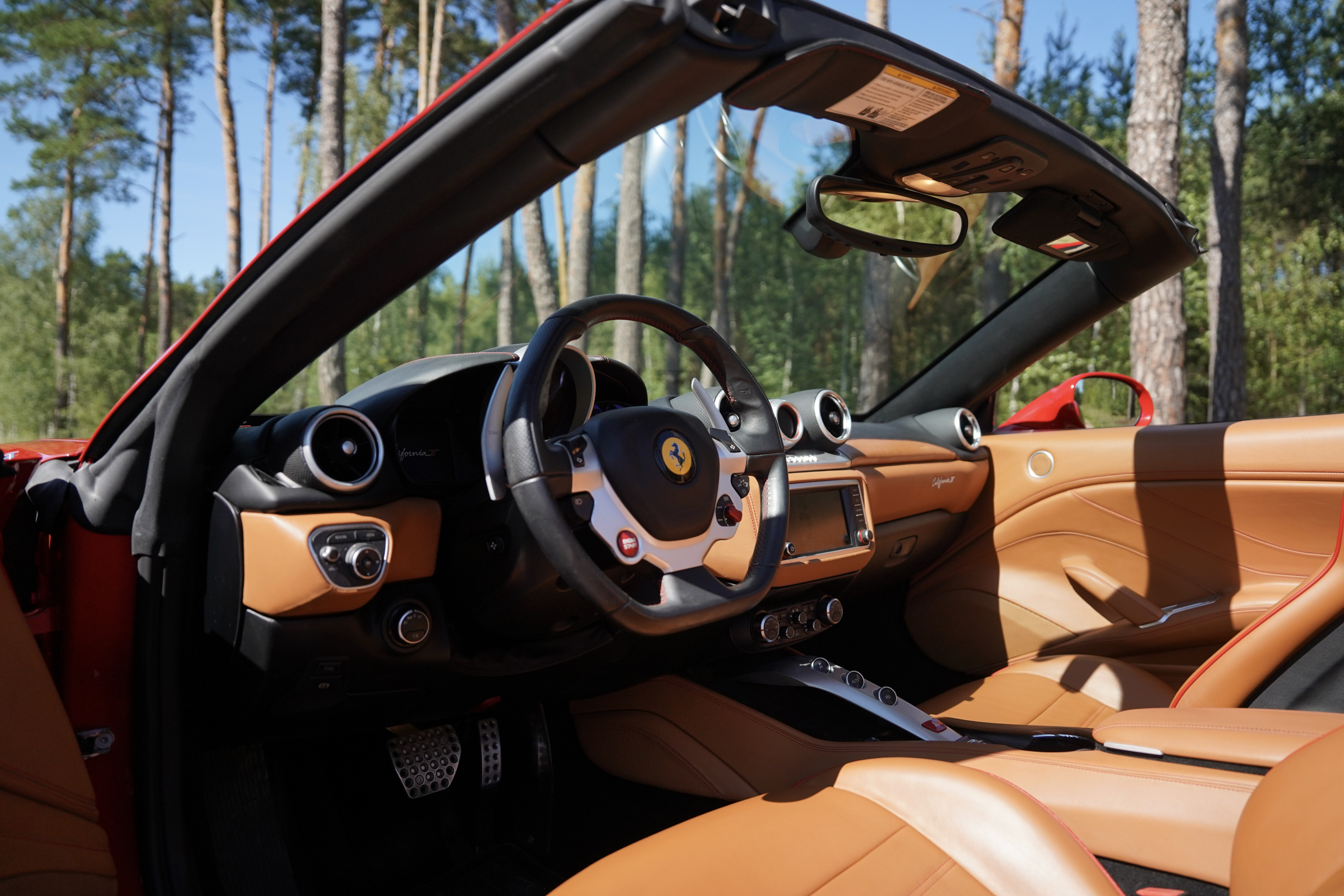 FERRARI CALIFORNIA T 2015 - obrazek 17