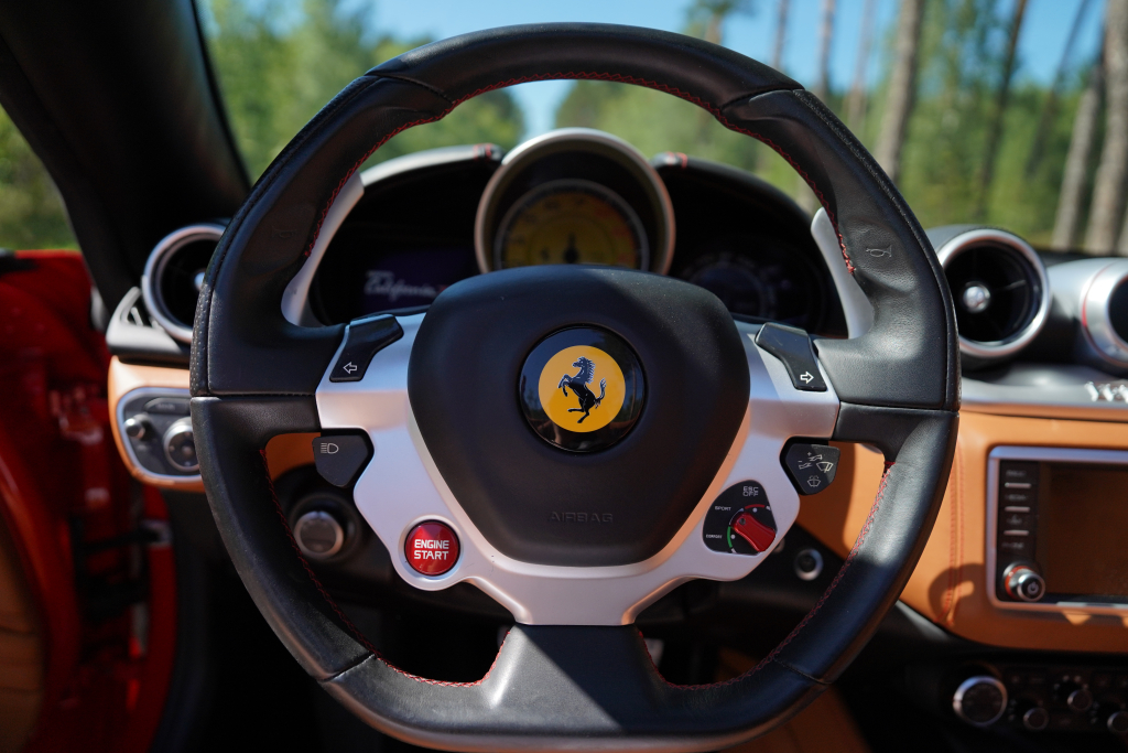 FERRARI CALIFORNIA T 2015