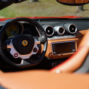 FERRARI CALIFORNIA T 2015 - obrazek 16