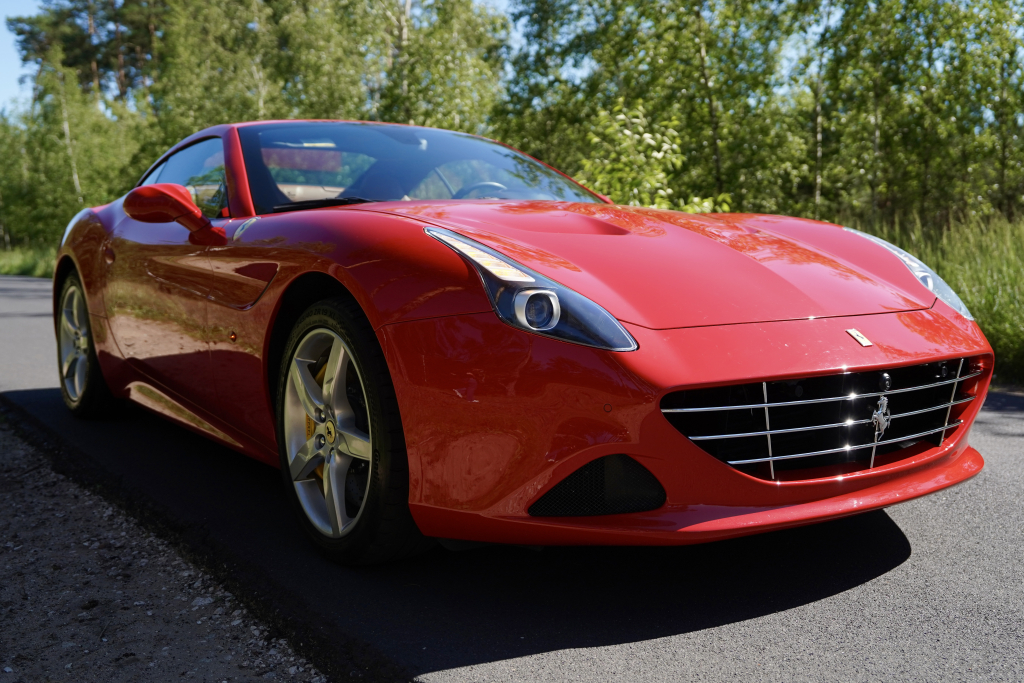 FERRARI CALIFORNIA T 2015