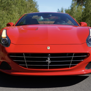 FERRARI CALIFORNIA T 2015 - obrazek 31