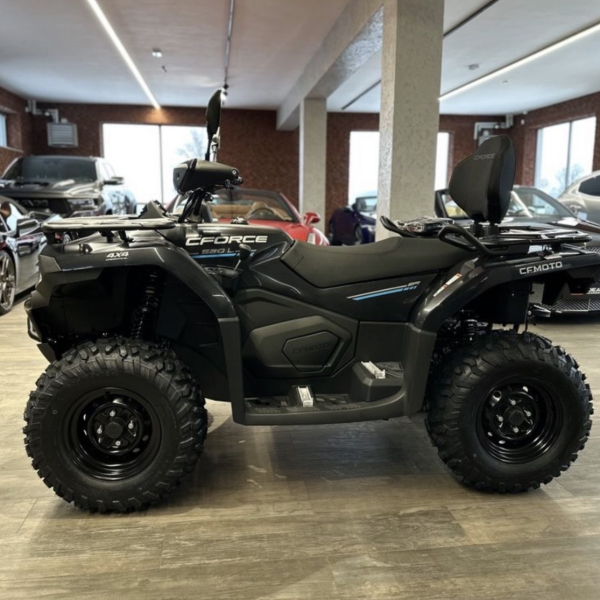 CFMOTO CFORCE 520L BLACK