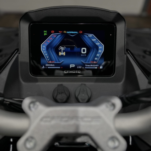 CFMOTO CFORCE 1000 TOURING - obrazek 12