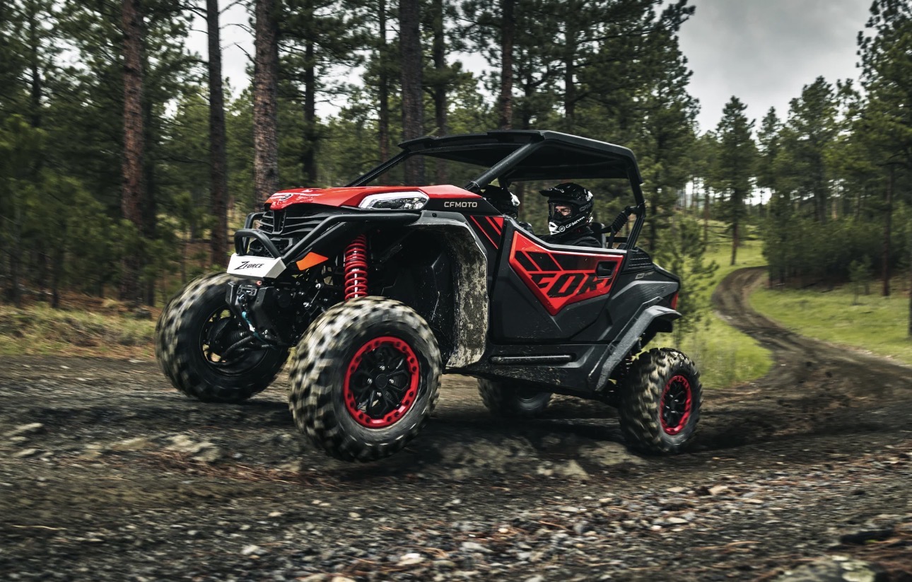 ZFORCE 950 SPORT - obrazek 1