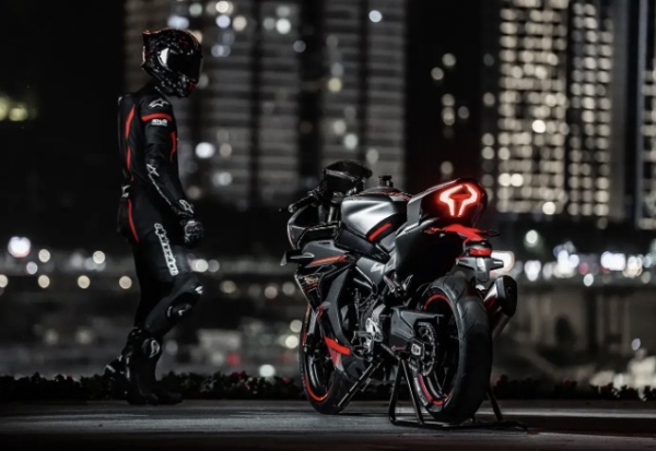 CFMOTO 450SR