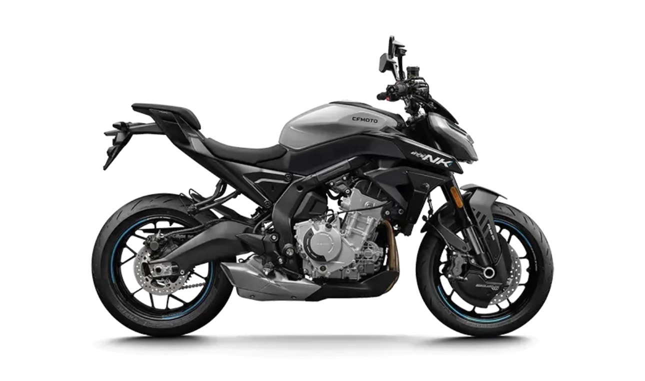 CFMoto 675 NK - obrazek 1