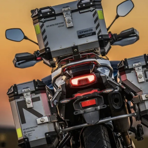 CFMOTO 700 MT - obrazek 4