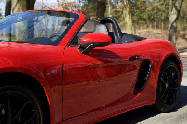 PORSCHE 718 BOXSTER 2023 FV23%