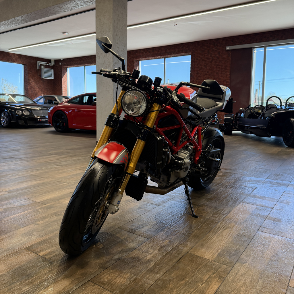 DUCATI 999 S