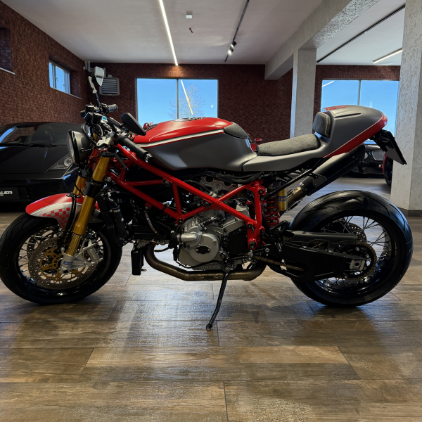 DUCATI 999 S