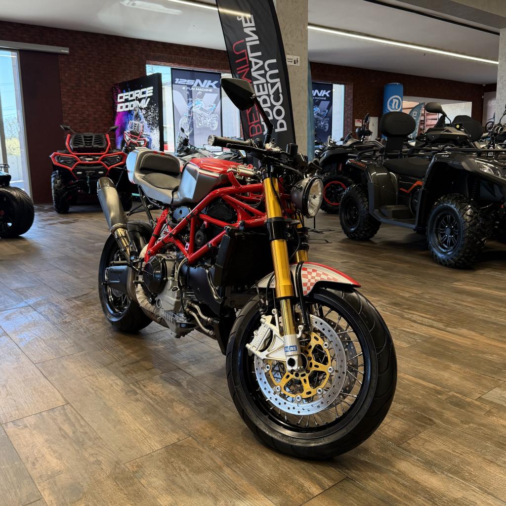 DUCATI 999 S