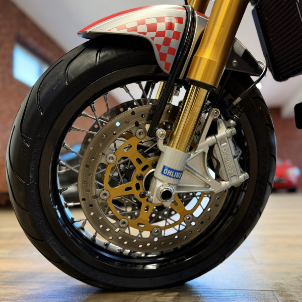 DUCATI 999 S