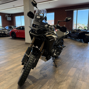 CFMOTO MT 450 BLACK EDITION